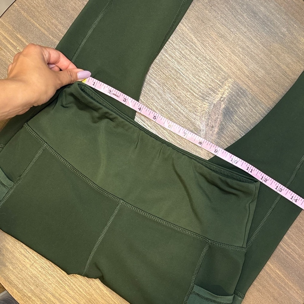 A Core Moto Green Athletic Leggings Size M - Picture 6 of 10